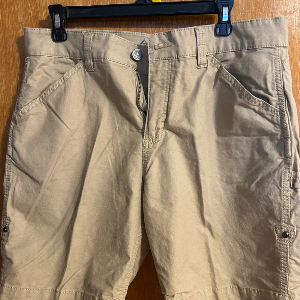 Women’s Tan Shorts